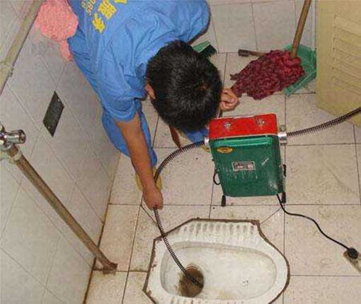 家庭馬桶 蹲便管道疏通